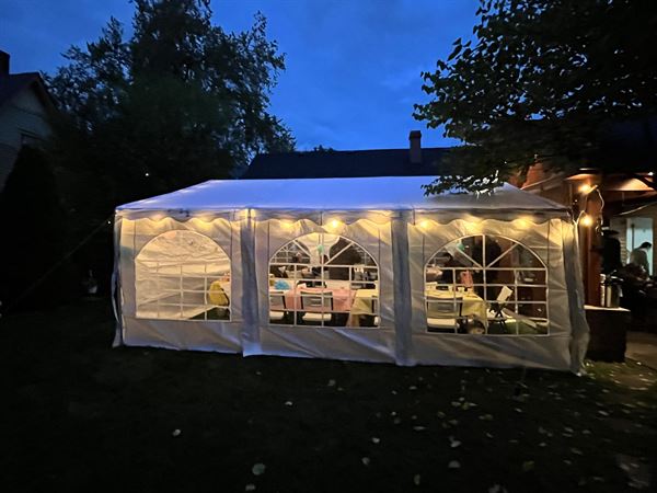 A & R Backyard Bounce