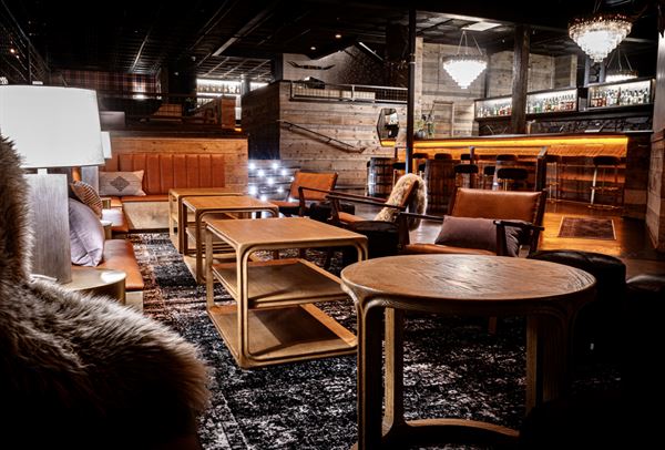 Premiere Park City Bar Lounge