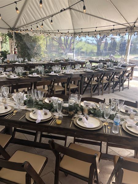 Daniel Lyons Catering