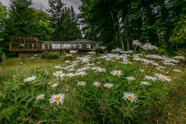 Gowlland Harbour Oceanfront Resort