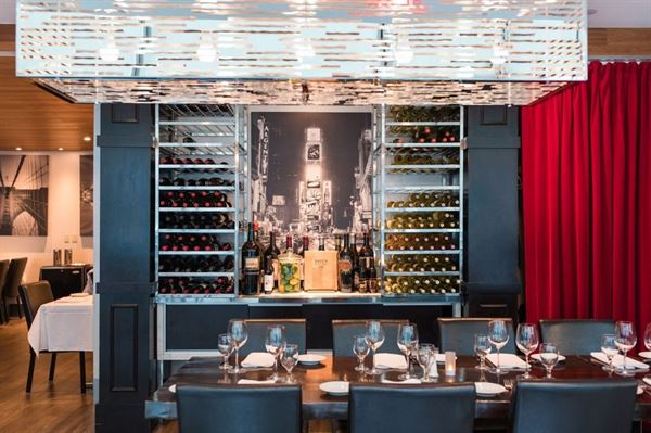 Pauls on Times Square