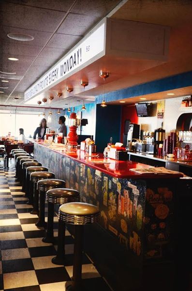 Chill Catering And Event Center