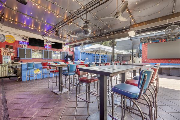 Tin Roof Delray Beach