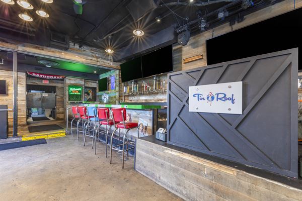 Tin Roof Delray Beach