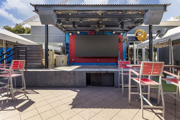 Tin Roof Delray Beach