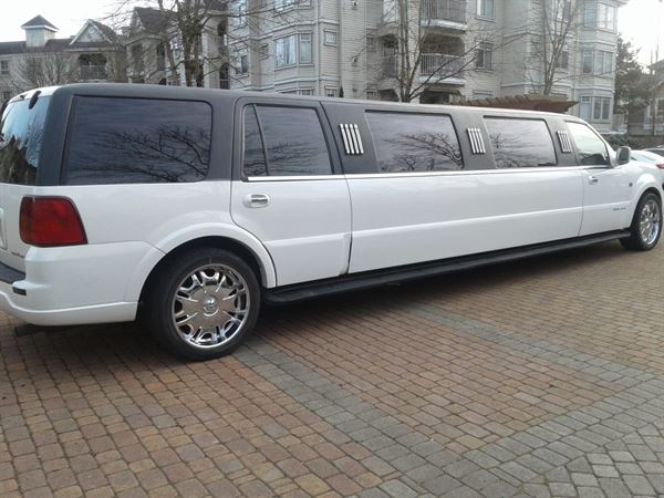 Tommy Limo
