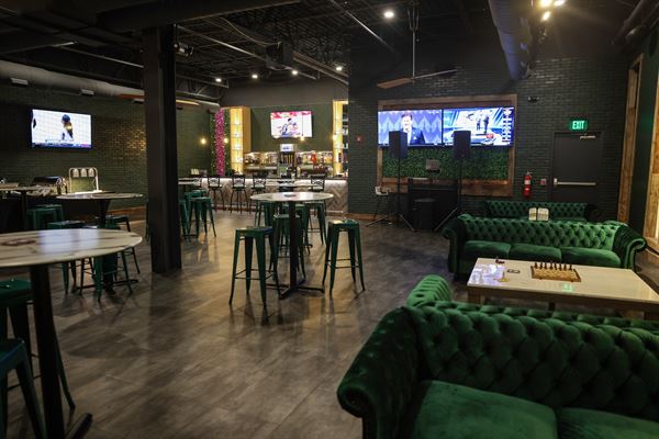 Sinkers Lounge + Fairway Lounge Event Space, Manhattan, KS