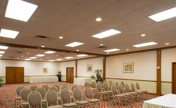 Days Inn by Wyndham Stuart