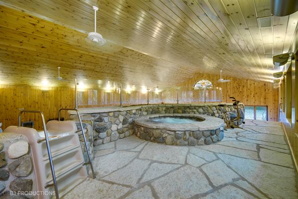 The Lodge at Rush Lakes