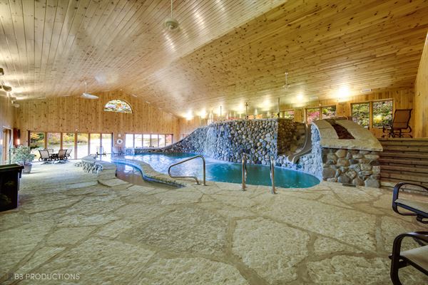 The Lodge at Rush Lakes