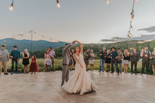 Electric Mountain Lodge