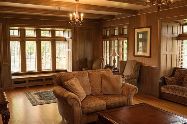 Bozarth Mansion & Retreat Center