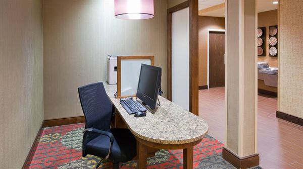 Homewood Suites by Hilton Minneapolis- St. Louis Park at West End