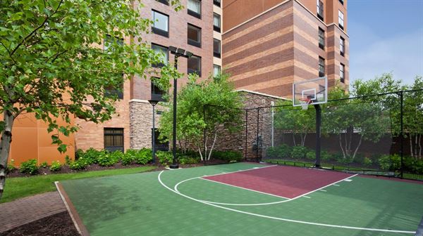 Homewood Suites by Hilton Minneapolis- St. Louis Park at West End