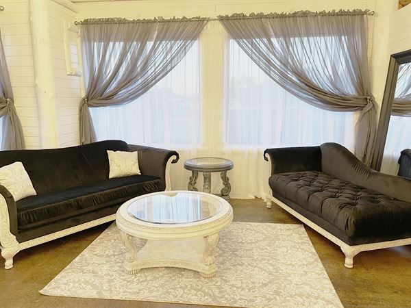 The Grands at Mulligans - Half the Price of the Twin Cities!!