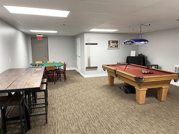 The Grands at Mulligans - Half the Price of the Twin Cities!!