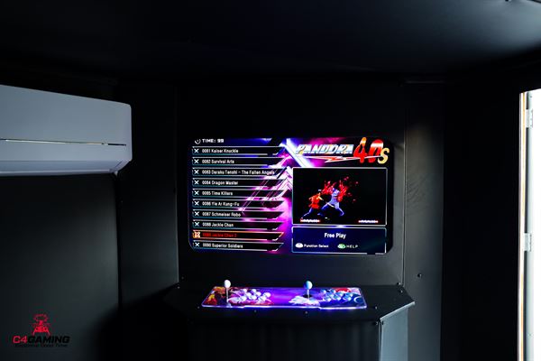 C4 Mobile Game Truck