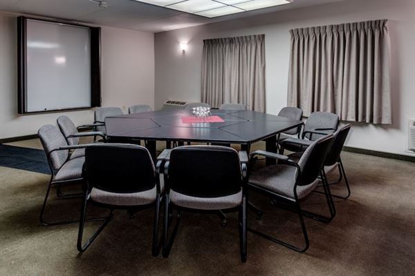 Heritage Inn Hotel & Convention Centre