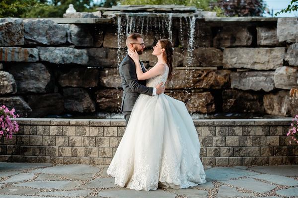 Kotecki's Grandview Grove