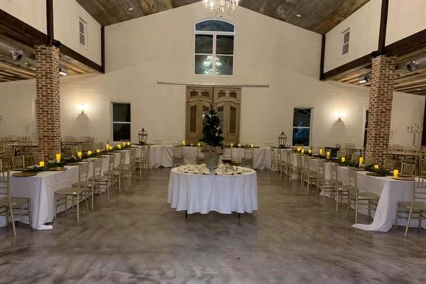 The Venue at Anderson Oaks