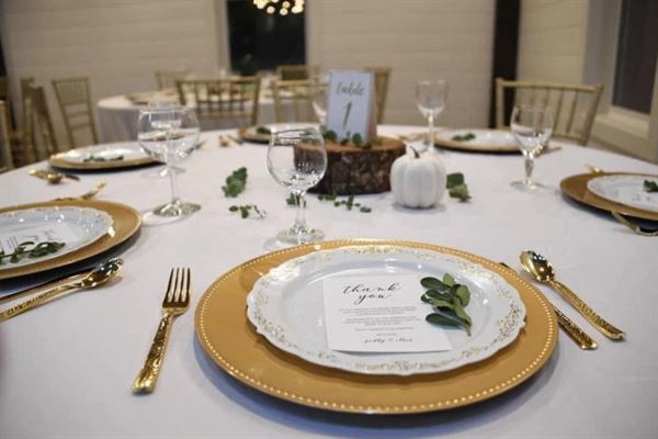 The Venue at Anderson Oaks