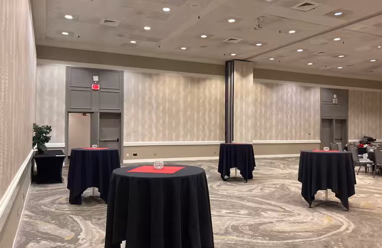 DoubleTree by Hilton Hotel Tucson - Reid Park