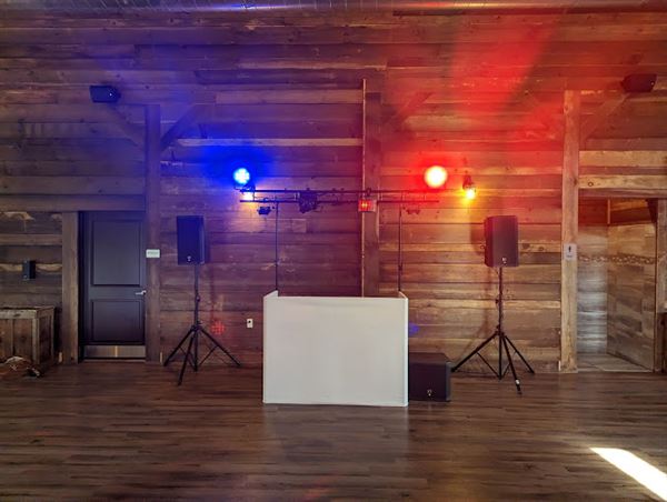 Pro Mobile DJs & Photo Booth