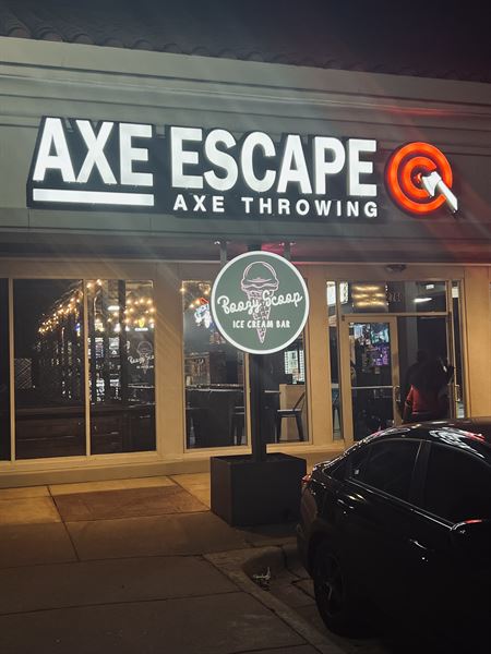 Axe Escape - Axe Throwing Austin