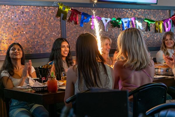 Canadian Brewhouse Lewis Estates