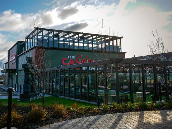 Canadian Brewhouse Lewis Estates