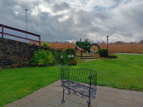 The Red Star Barn LLC