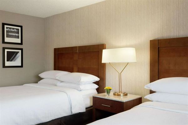 Embassy Suites Santa Ana - Orange County Airport