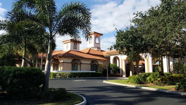 Herons Glen Golf & Country Club