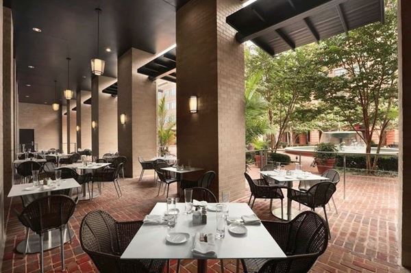 Embassy Suites Alexandria - Old Town