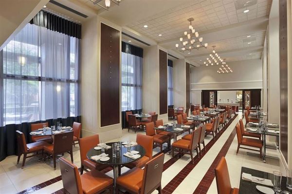 Embassy Suites Alexandria - Old Town