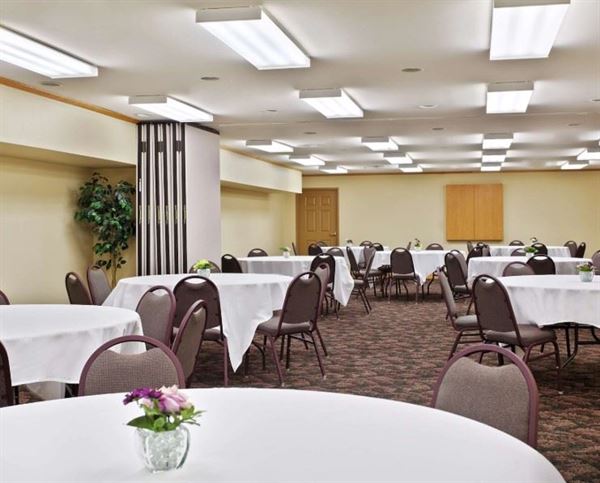 Country Inn & Suites By Carlson, Galena, IL