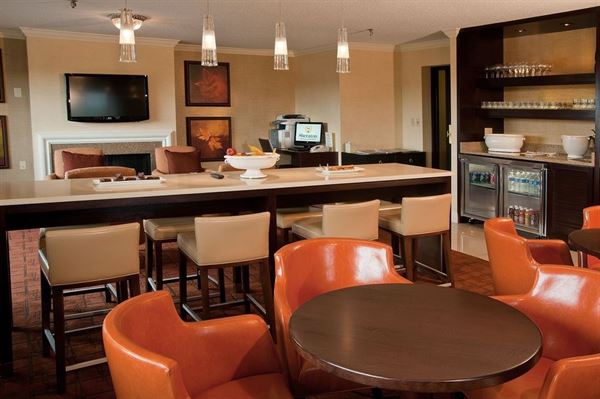 Sheraton Westport Chalet Hotel St. Louis