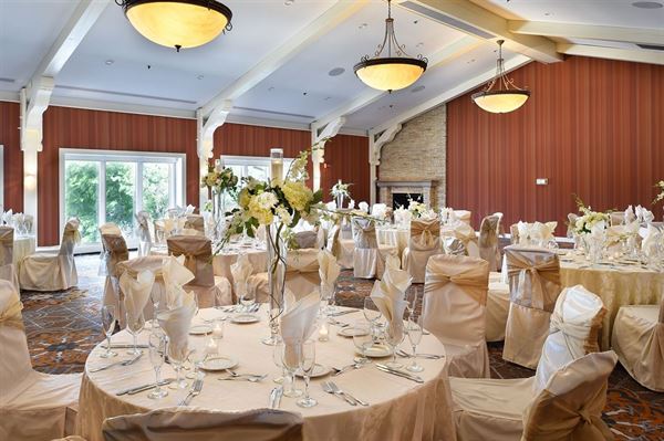 Sheraton Westport Chalet Hotel St. Louis