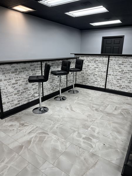 The Intimate Space Indy