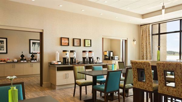 Hampton Inn by Hilton Edmonton/Sherwood Park