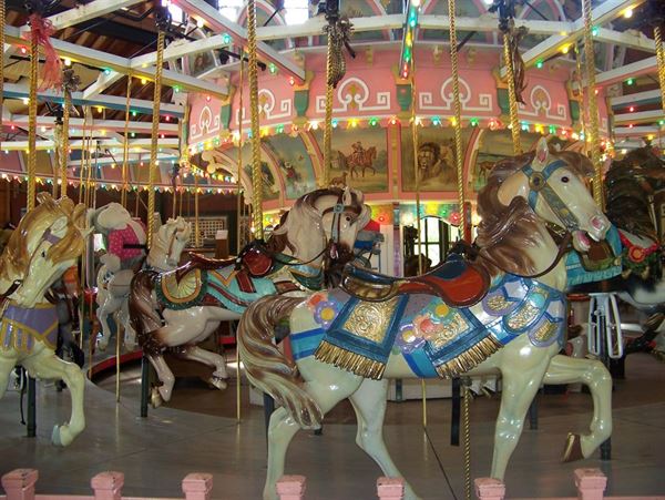 Holyoke Merry-Go-Round