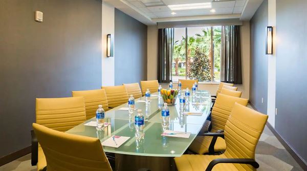 Hyatt Place Orlando LBV