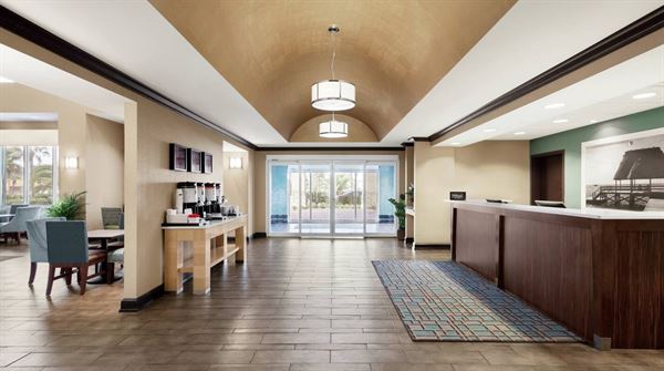 Hampton Inn & Suites Brunswick