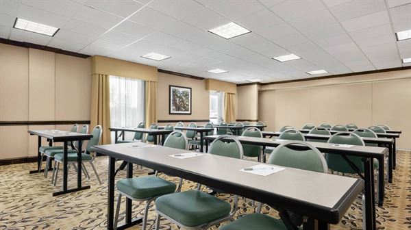 Hampton Inn & Suites Brunswick