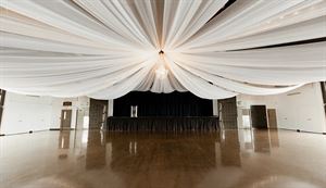 Upper Hall Sala di Vinci