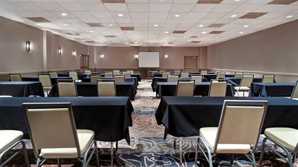 Hampton Inn & Suites Alexandria Old Town Area South