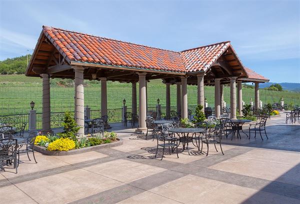 Belle Fiore Estate, Winery and Vineyards