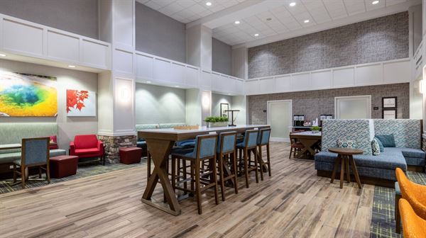 Hampton Inn & Suites Casper