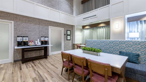 Hampton Inn & Suites Casper