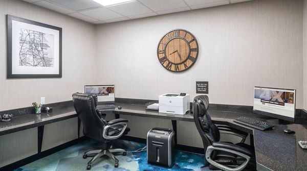 Hampton Inn & Suites Amelia Island-Historic Harbor Front